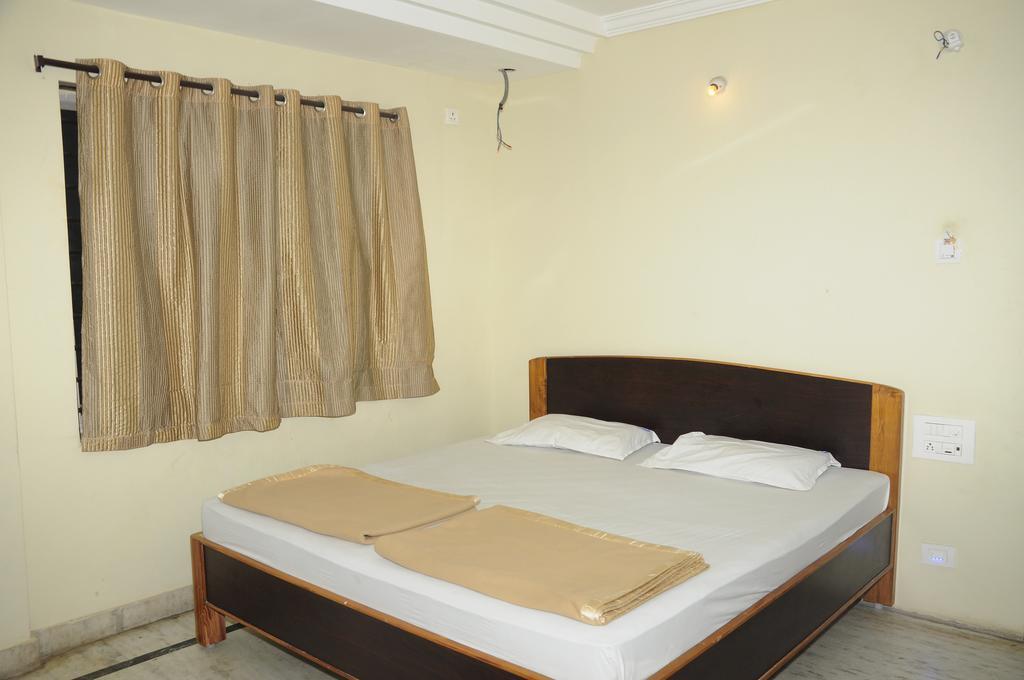 Hotel Agarala Residency Тирупати Номер фото