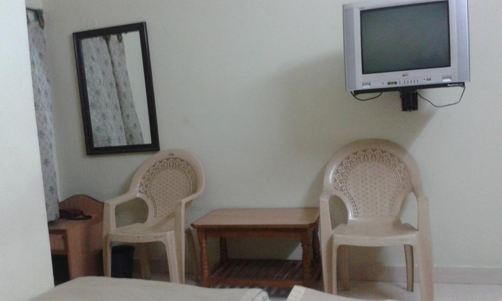 Hotel Agarala Residency Тирупати Номер фото